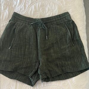 Athleta Green Cargo Shorts with Elastic Waistband